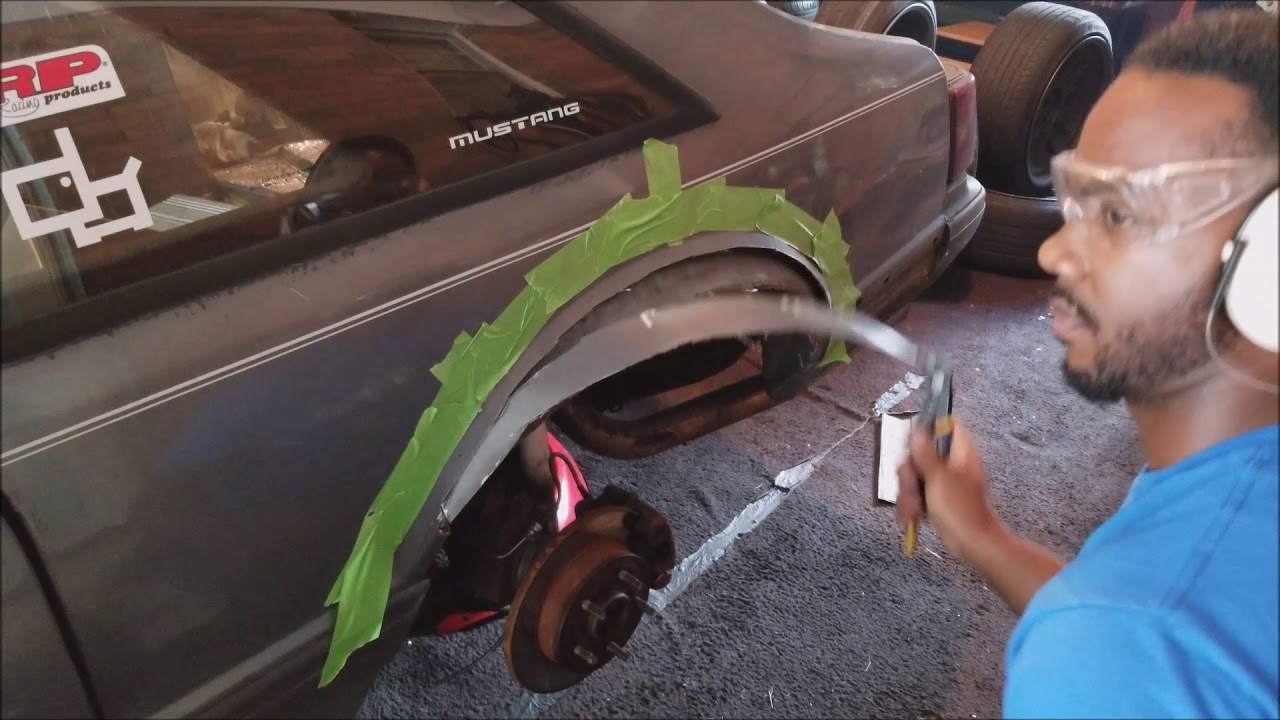 How To Use A Fender Roller Installing rear fender flares - YouTube