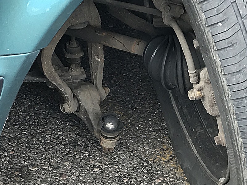 Ball Joint Failure On Highway