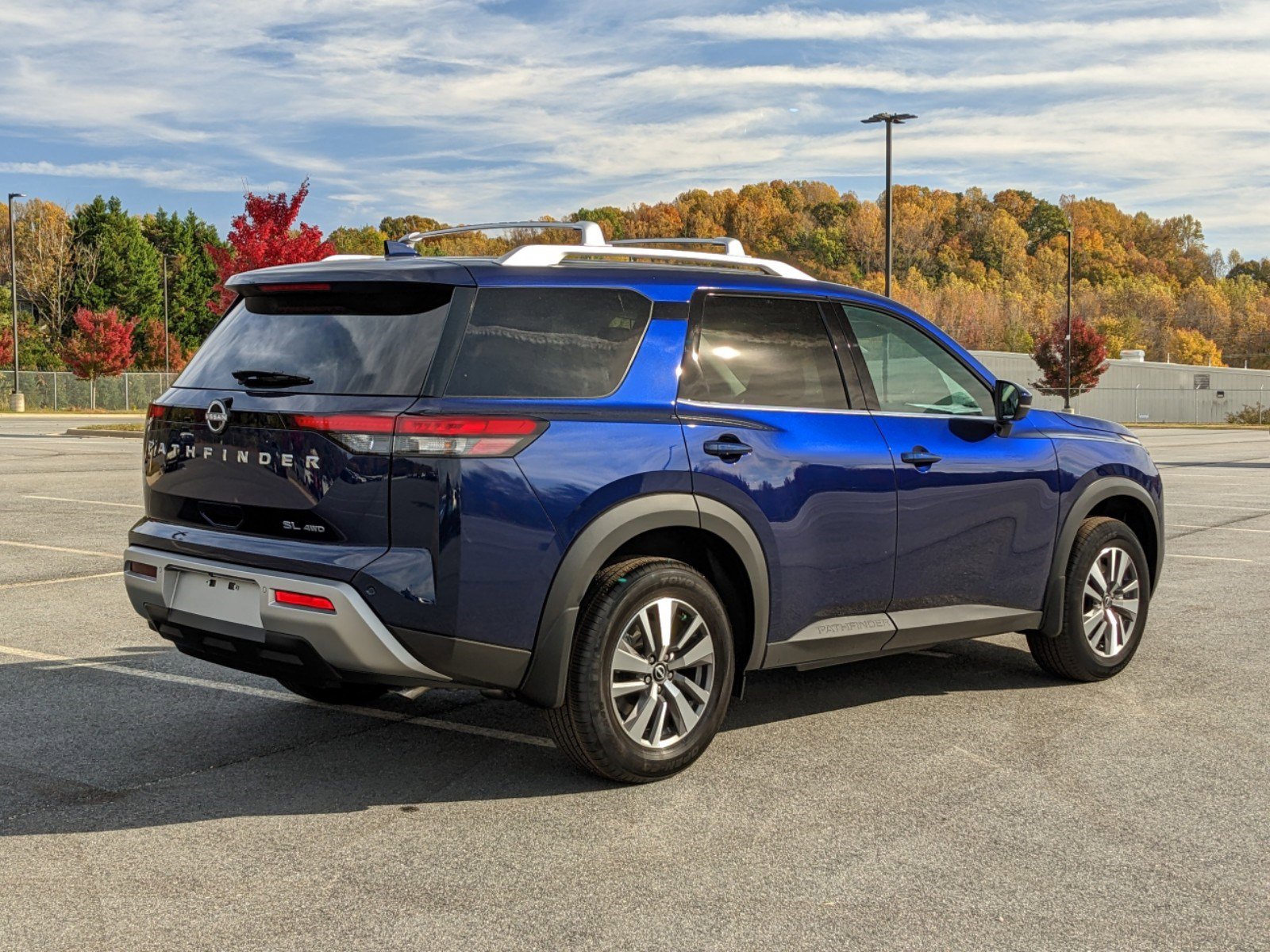 Deep Ocean Blue Pearl Nissan Pathfinder
