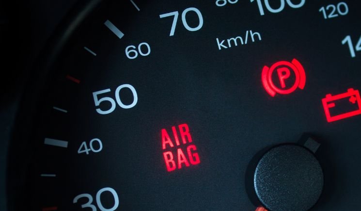 Nissan Altima Airbag Light Stays On