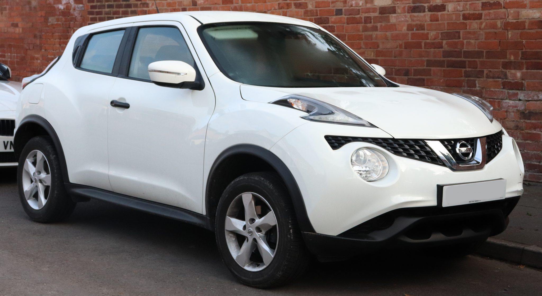 Nissan Juke Windshield Replacement Cost