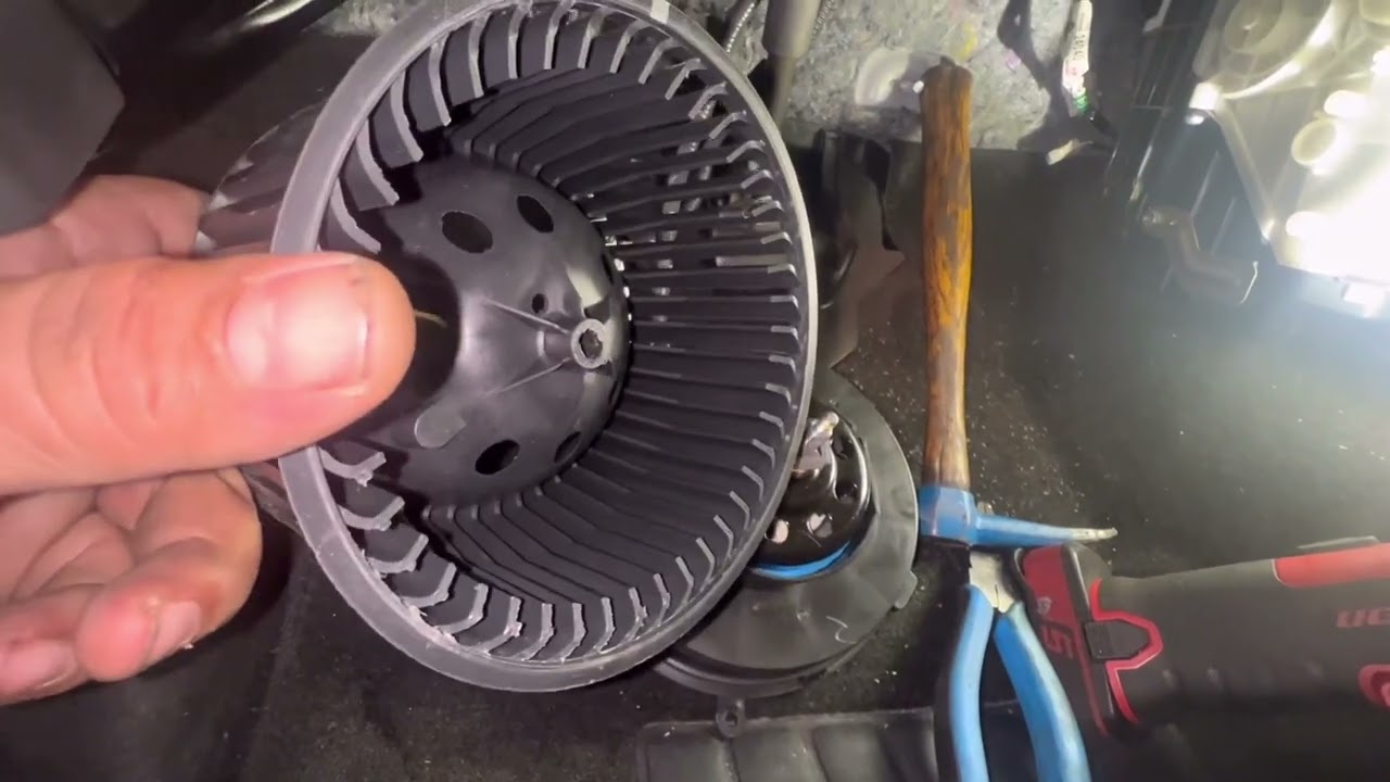 2010 Nissan Rogue Blower Motor Replacement