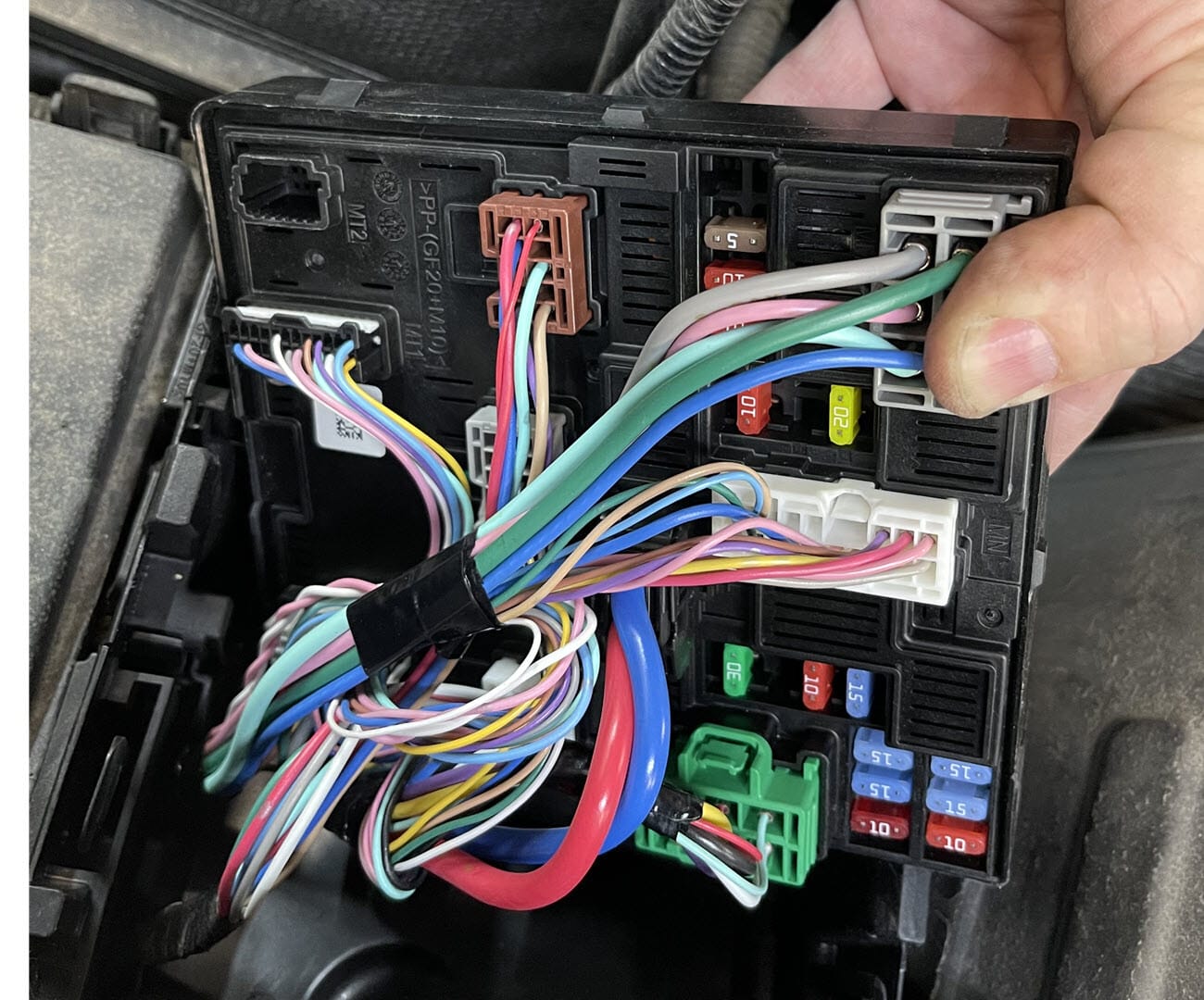 2019 Nissan Rogue Blower Motor Fuse Location