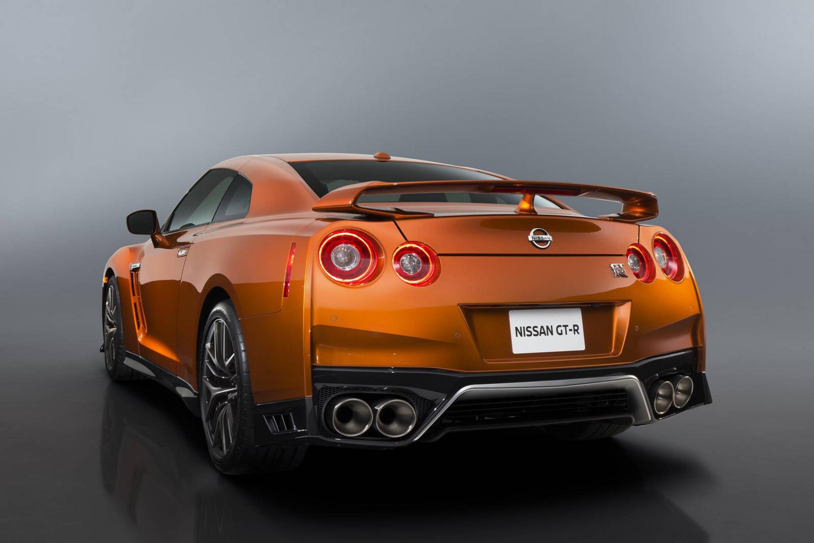 Show Me A Picture Of A Gt-r