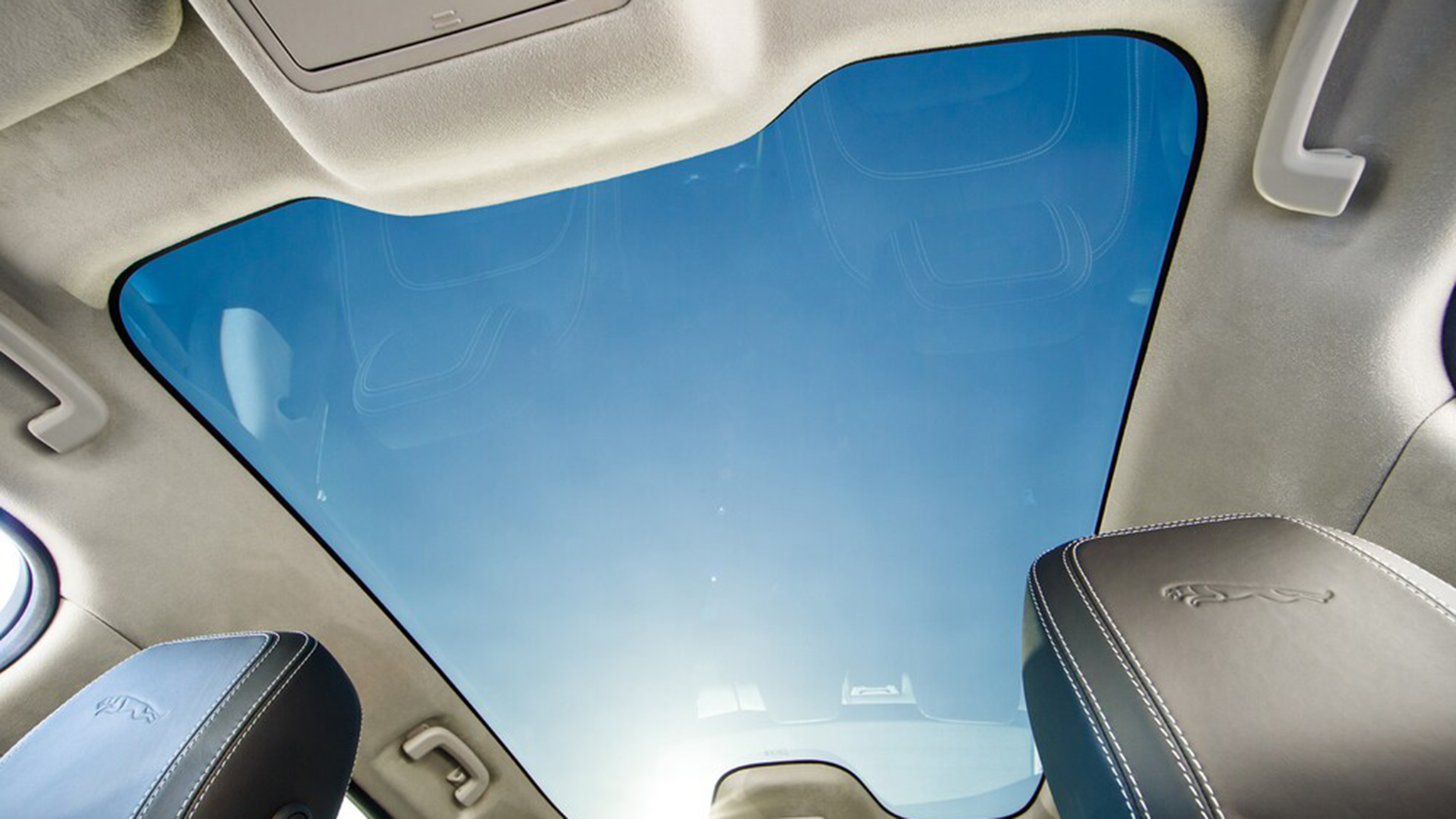What Is A Moon Roof In A Car