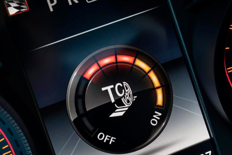 Que Significa Tcs En El Tablero Del Carro
