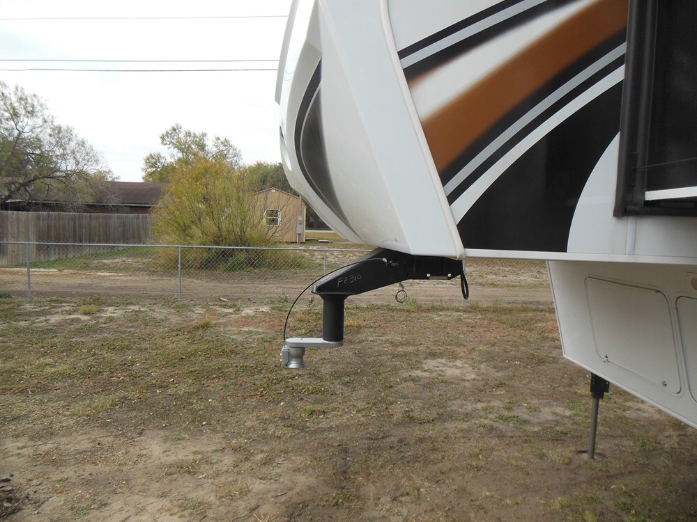 5th Wheel To Gooseneck Hitch Adapter