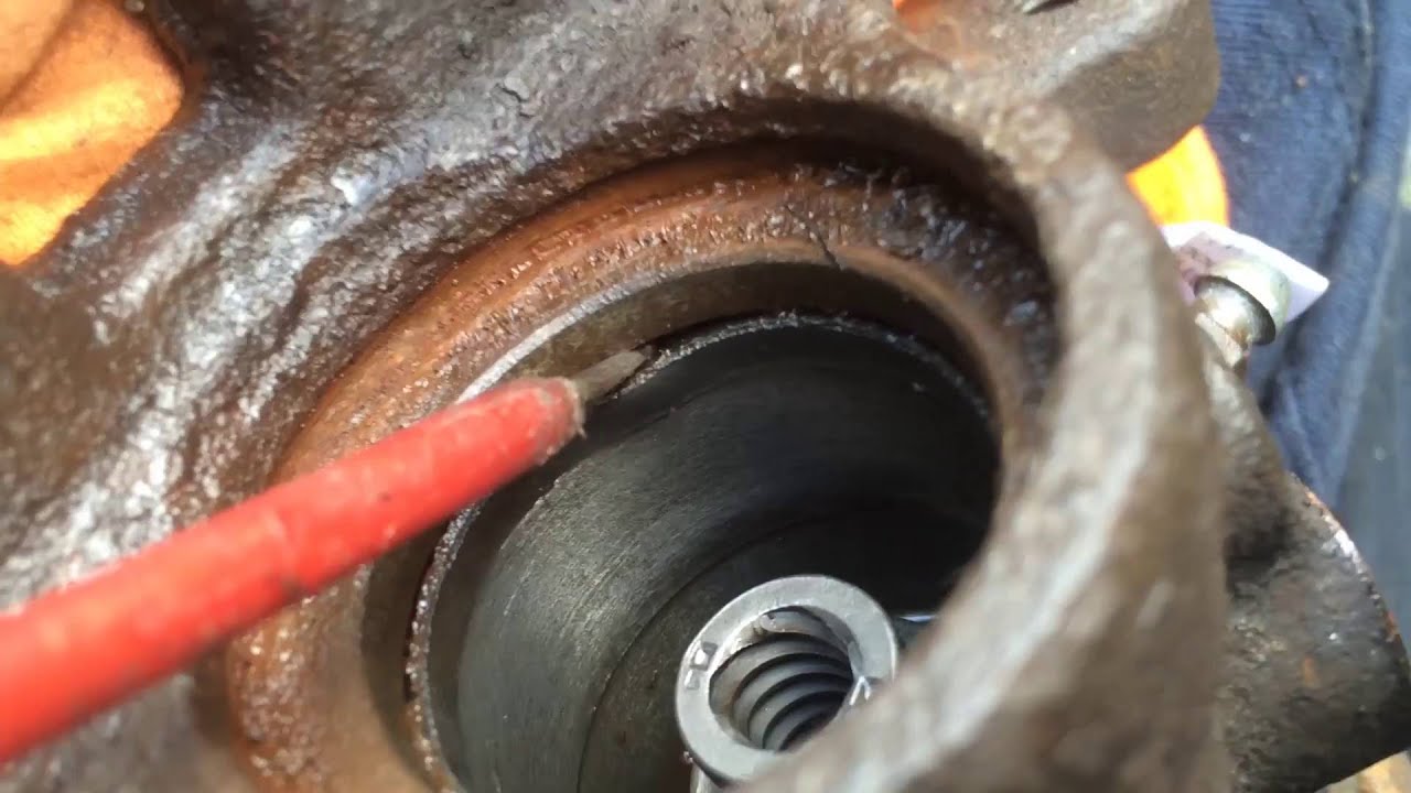 How To Replace Brake Caliper Piston Seal Replacing rear brake caliper seals - YouTube