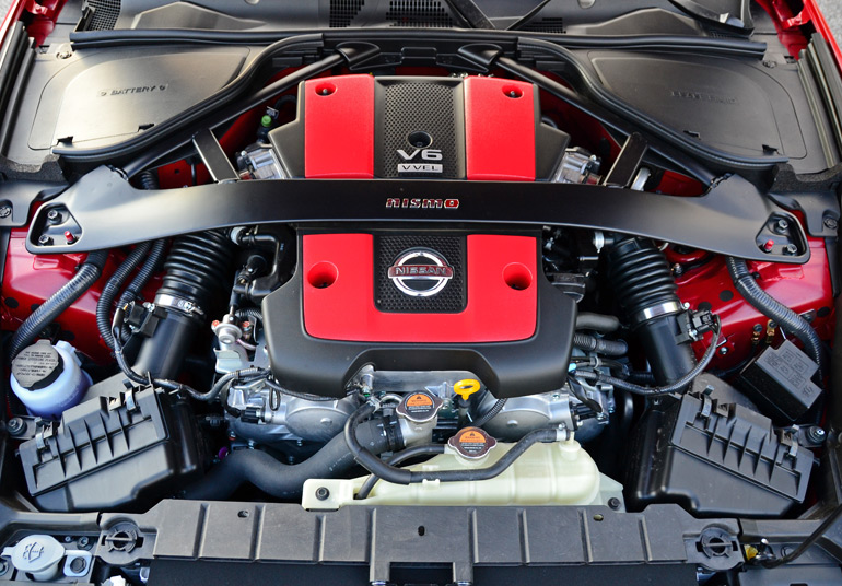 What Engine Does A 370z Have