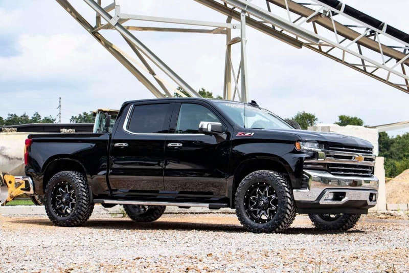 Rough Country 2 Leveling Kit