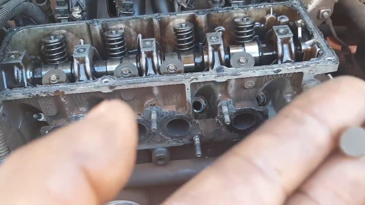 How To Remove A Valve Spring Simplest way how to remove a valve spring without removing cylinder