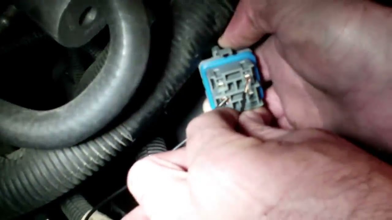 2007 Yukon Denali Air Ride Compressor Fuse