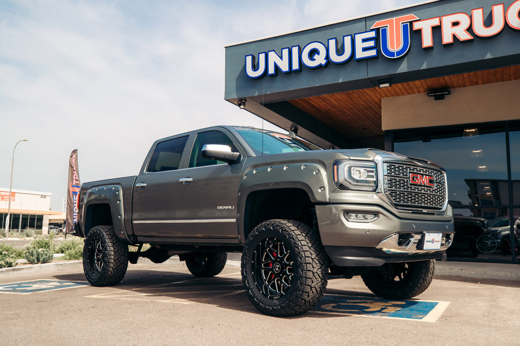 Pros And Cons Of Lifted Trucks