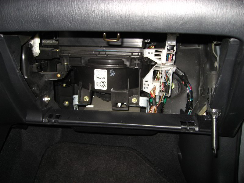 Toyota Corolla Cabin Air Filter Replacement