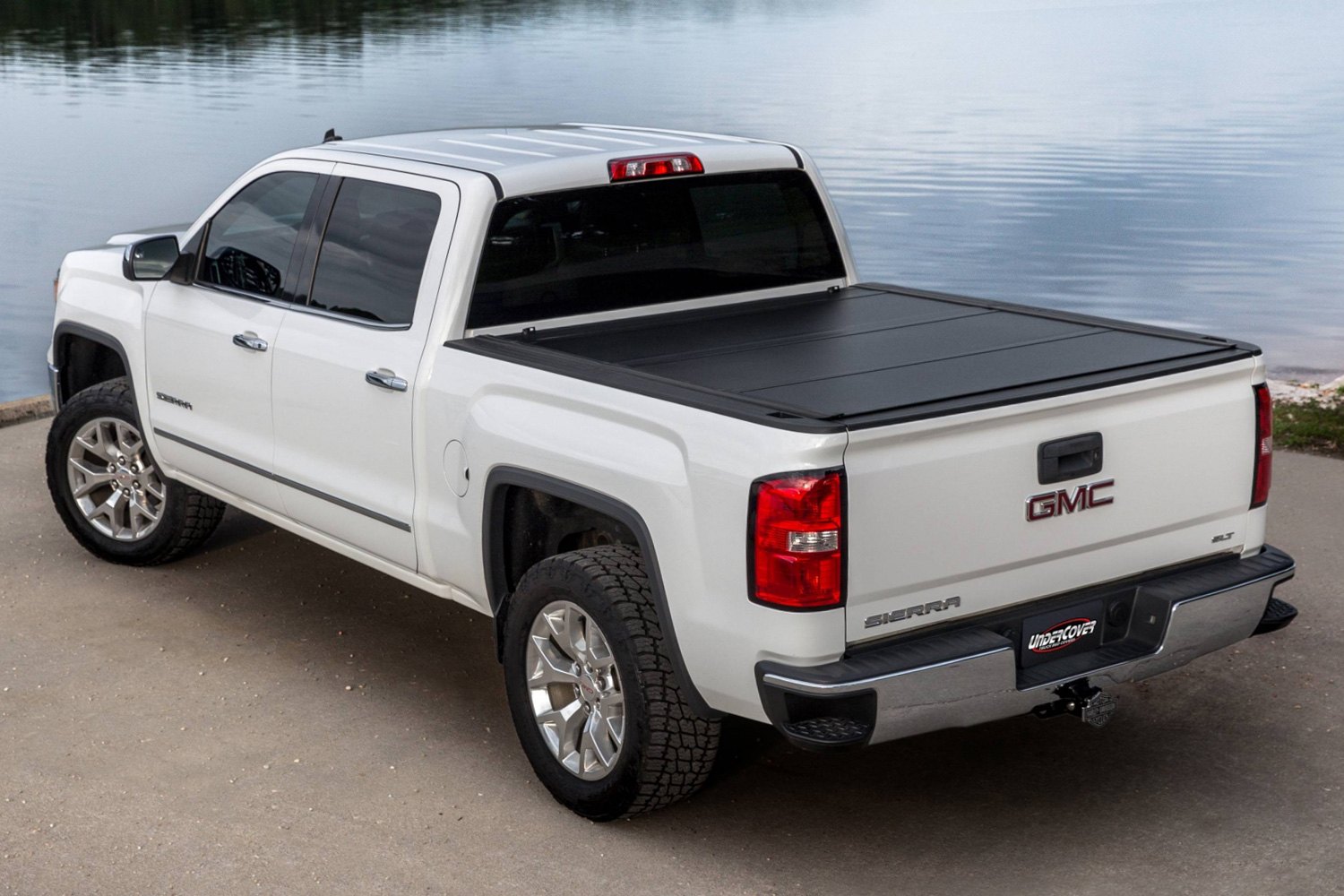 Undercover Ultra Flex Hard Folding Tonneau Cover