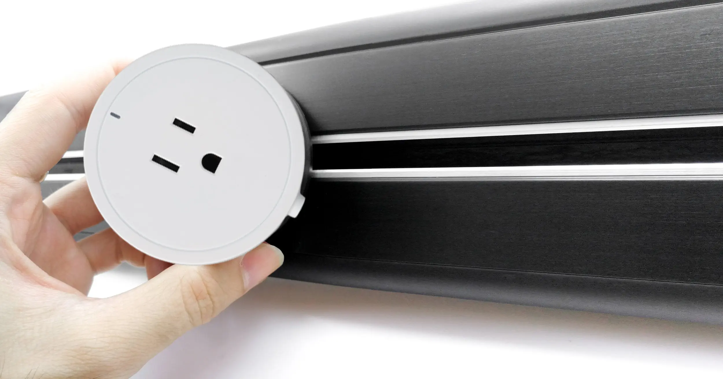 2005 Electric Slide Power Socket Outlet