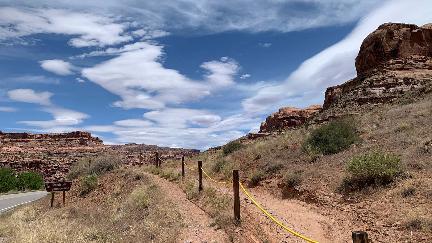 Porcupine Rim West Trail Head