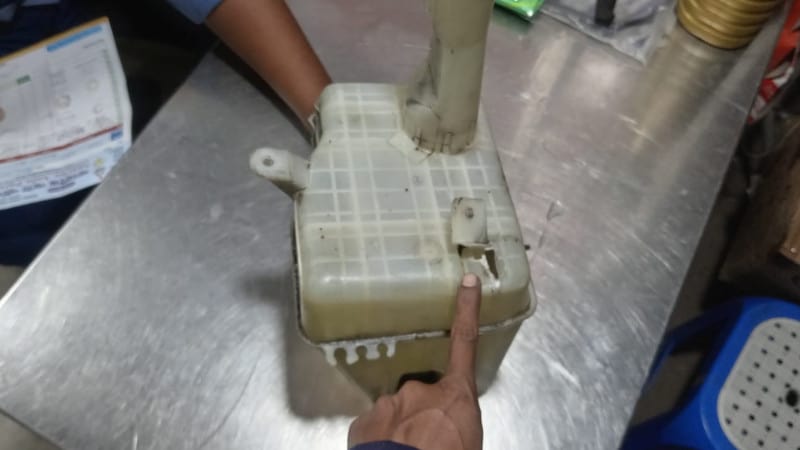 How To Repair A Cracked Coolant Reservoir