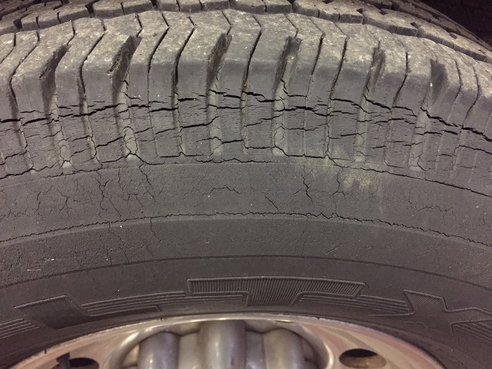 What Is Dry Rot On Tires