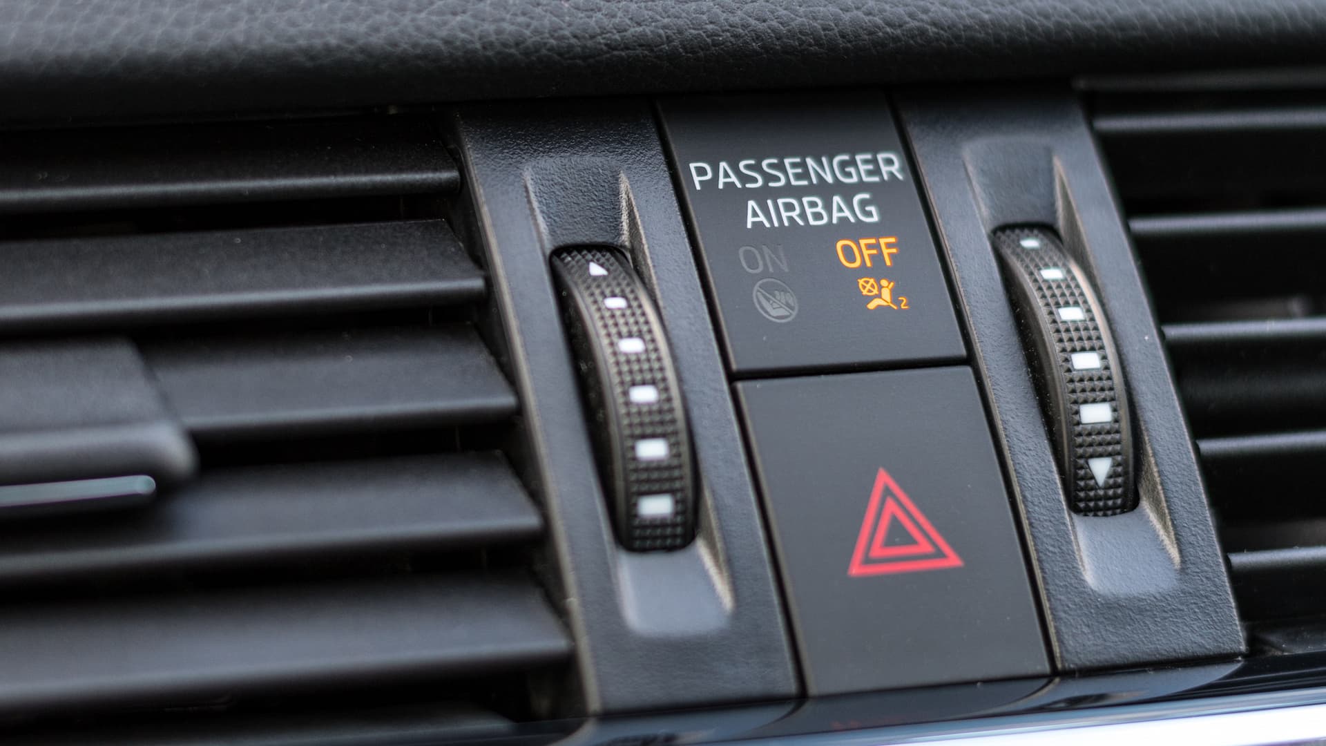 How To Get Airbag Light Off