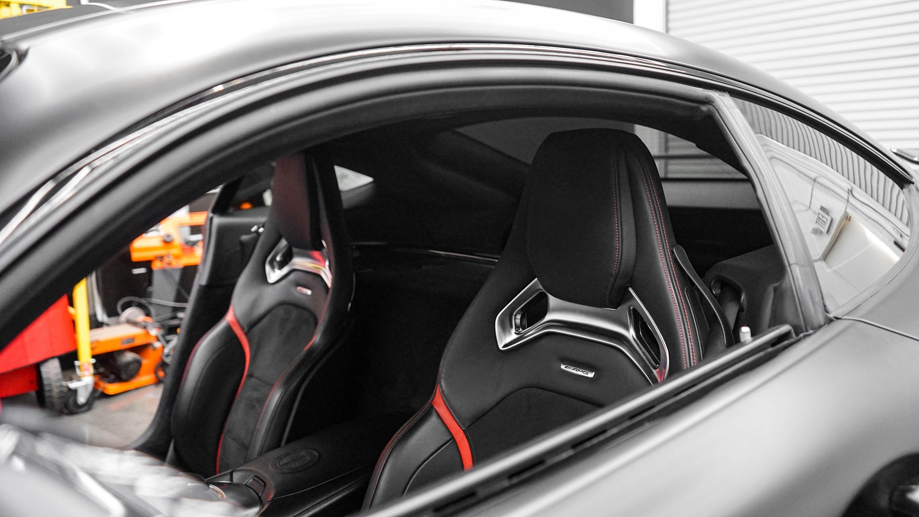 What To Do If Your Car Window Won't Go Up