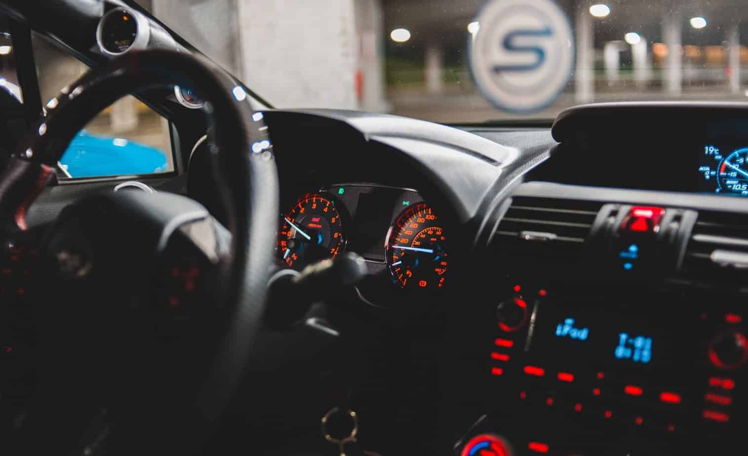 Why Is My Right Turn Signal Blinking Fast